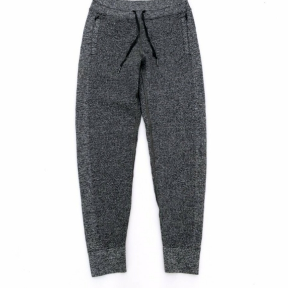 Lululemon jogger - Picture 14 of 16